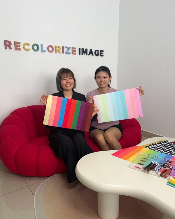 makeup class Kuala Lumpur hands-on training professional makeup workshop KL students